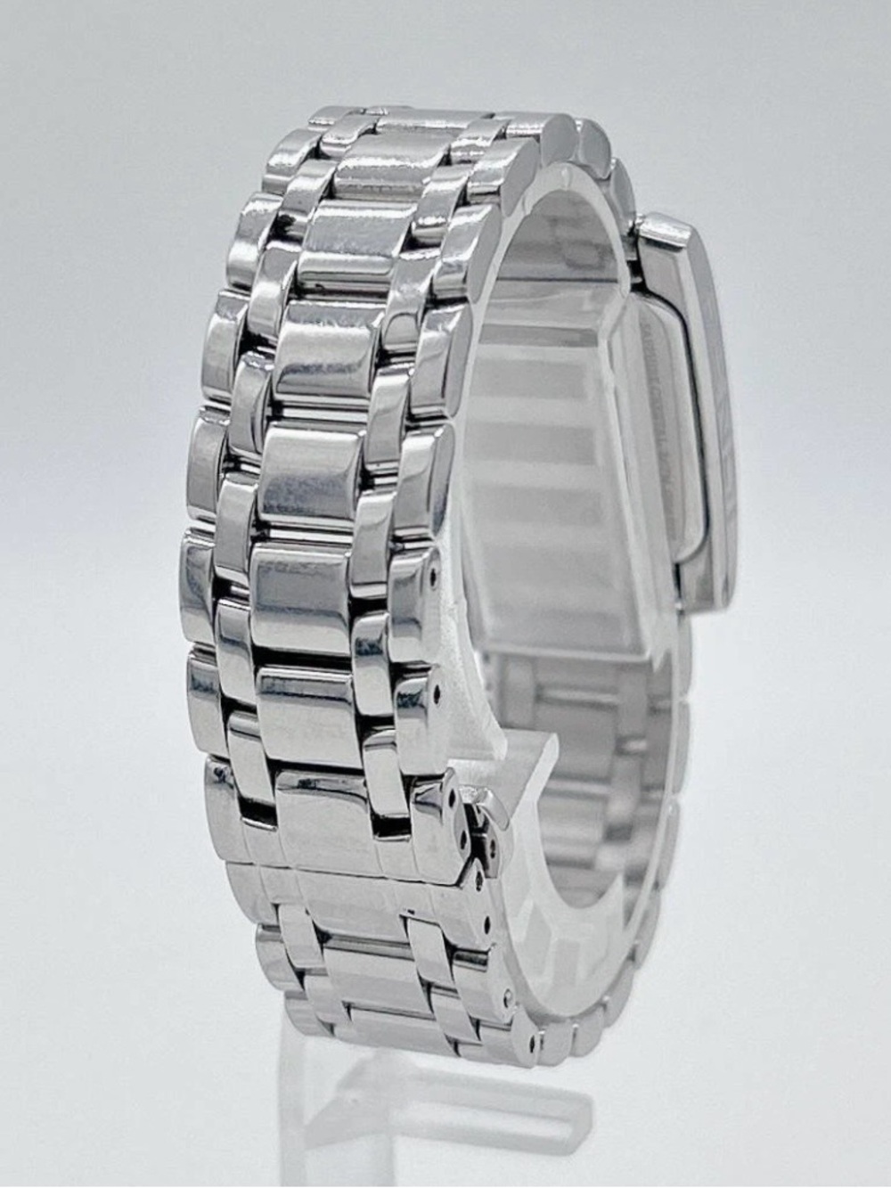 Fendi 7000L Classico Watch Shell Dial Diamond Bezel Silver - RARE, VINTAGE $950 - Picture 4 of 6